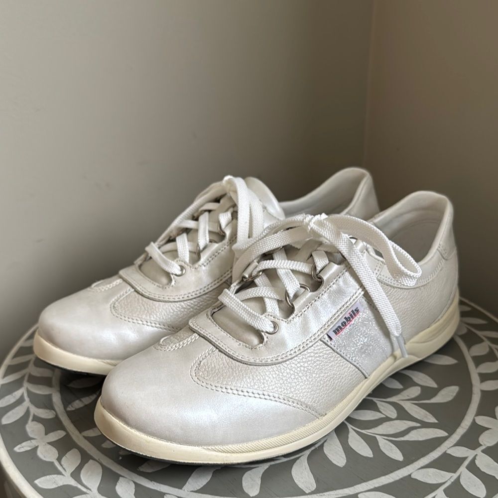 Mephisto Mobils Liria Sneakers sz 8